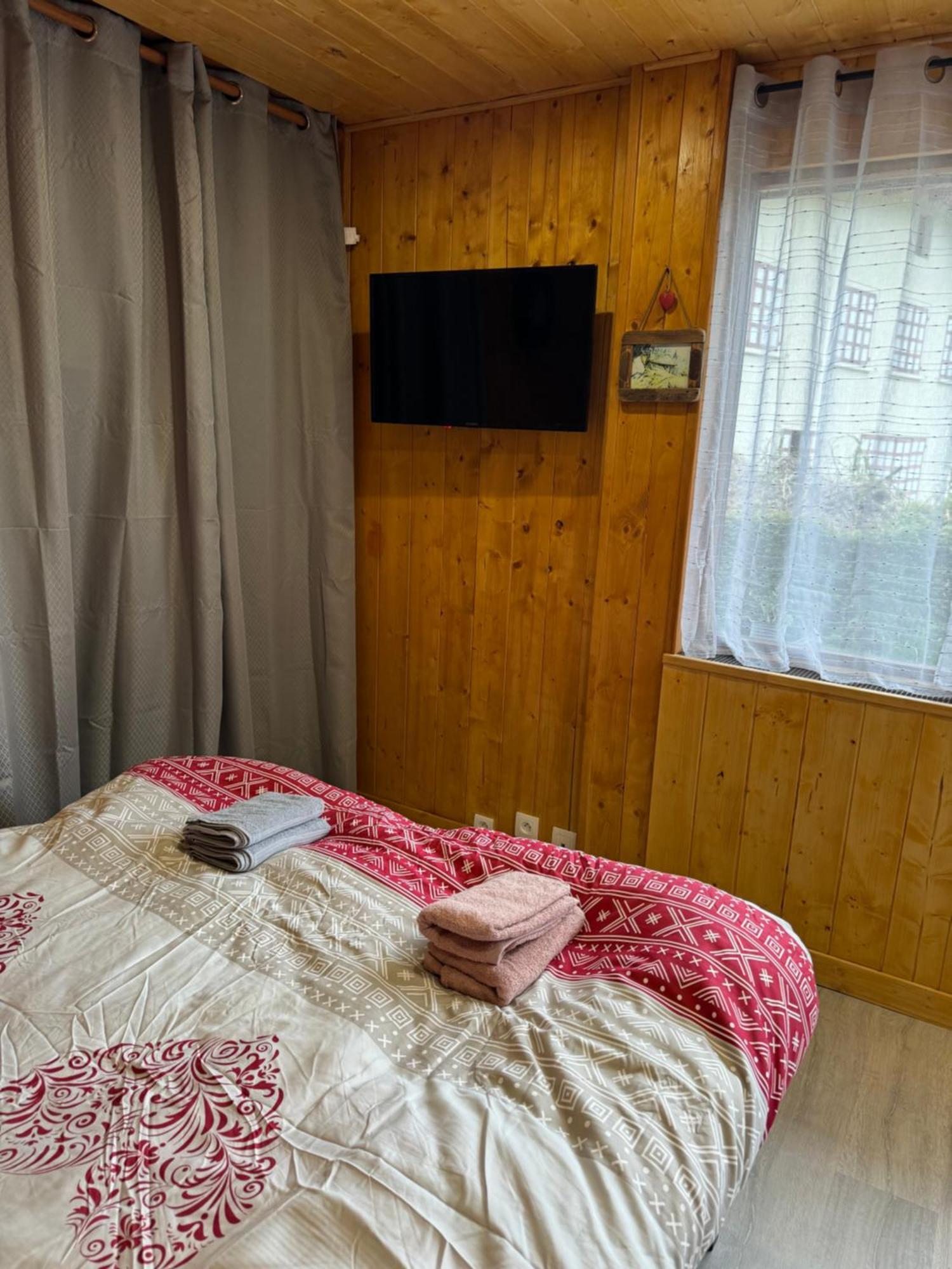 Apartamento Apparemment Cosy Style Savoyard Bourg-Saint-Maurice Exterior foto